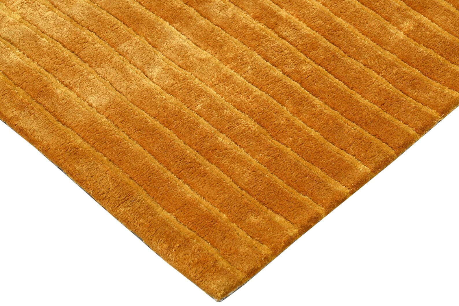 Walkin Wardrobe Rug corner shot highlighting clean edges and detailing.