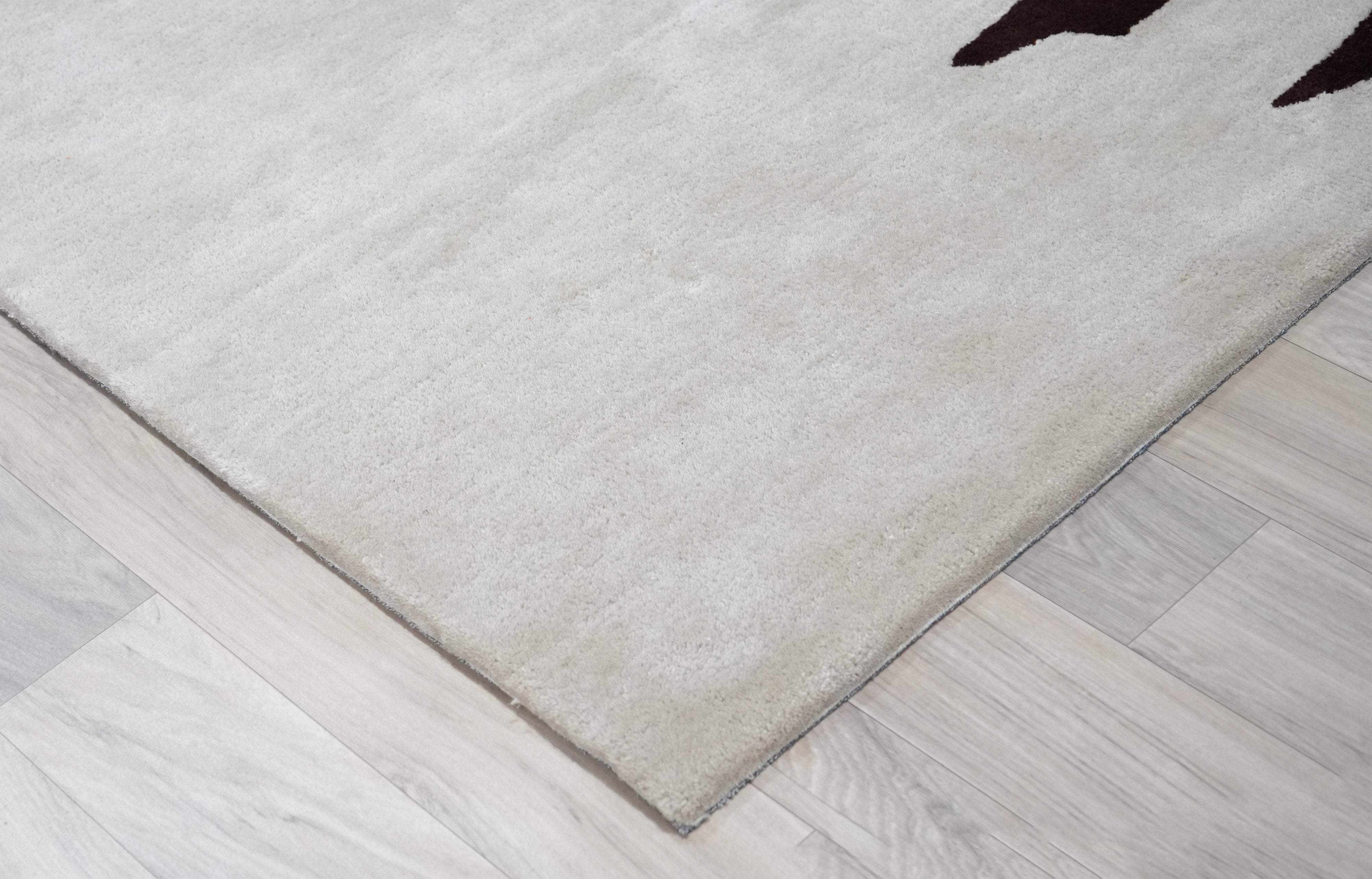 Fluid Contrast Flow Rug