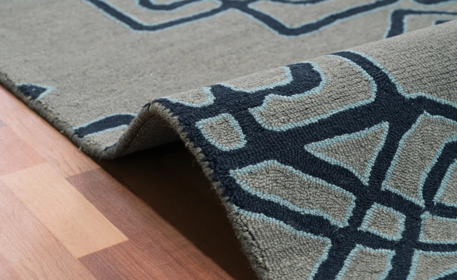 Nexform_hand_tufted rug angled view 