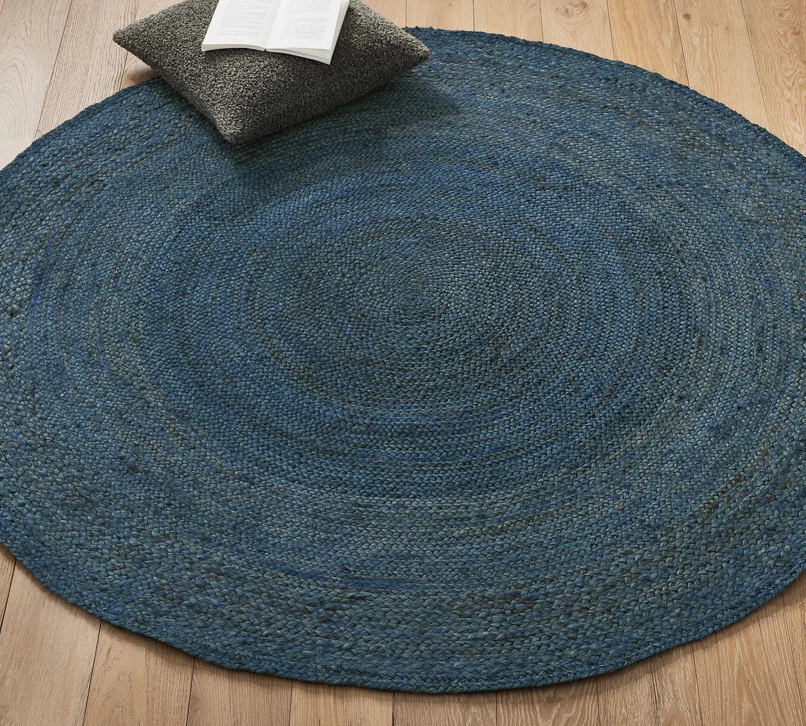 Blue Jute Round Rug